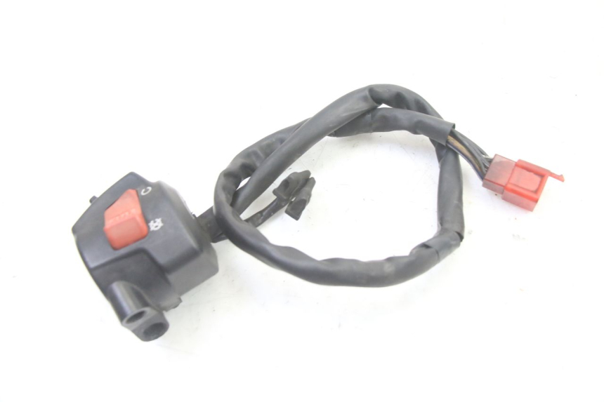 photo de COMMODO DROIT HONDA ST PAN EUROPEAN 1300 (2002 - 2013)