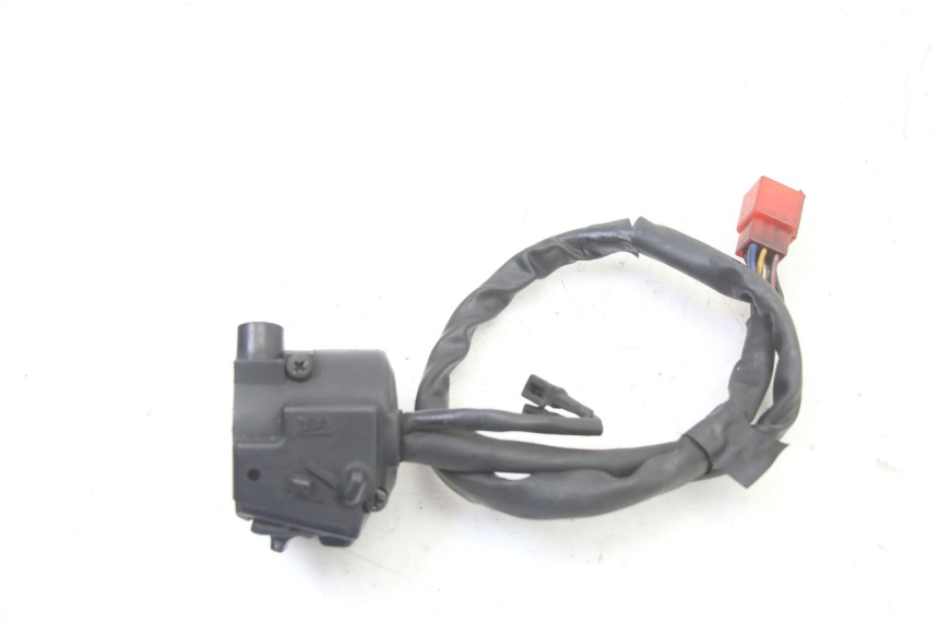 photo de COMMODO DROIT HONDA ST PAN EUROPEAN 1300 (2002 - 2013)