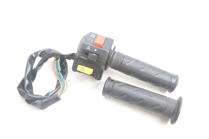 photo de COMMODO DROIT RAZZO STEED 125 (2012 - 2018) - Vue principale
