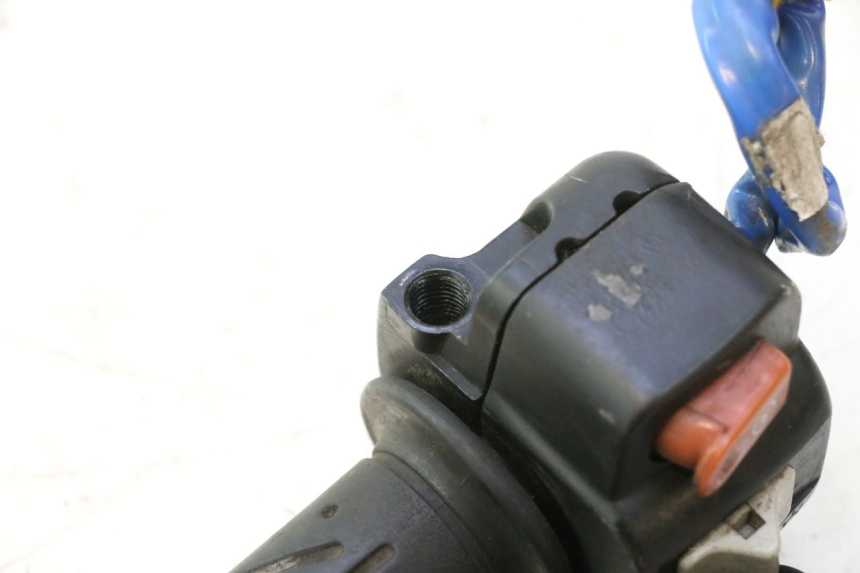 photo de COMMODO DROIT KYMCO SUPER 8 2T 50 (2007 - 2013) - État de surface