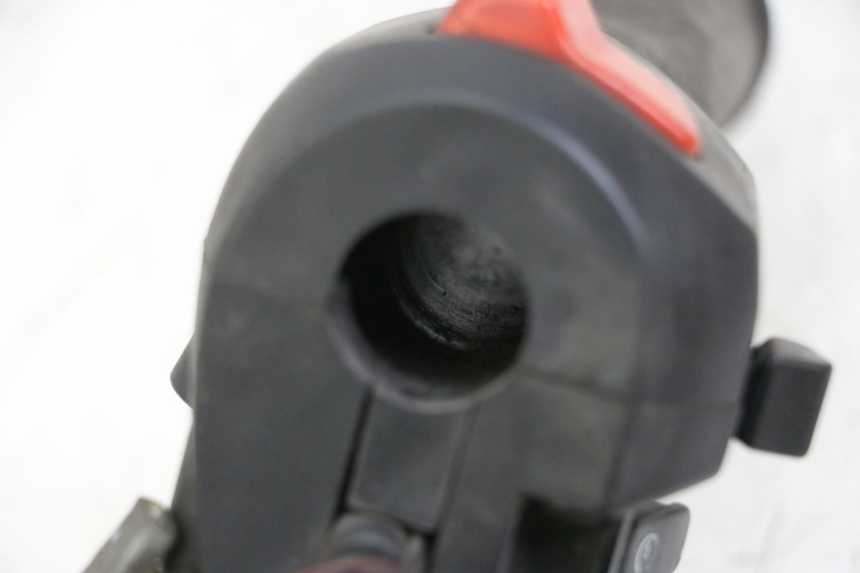 photo de COMMODO DROIT SUZUKI BURGMAN 125 (2015 - 2017)