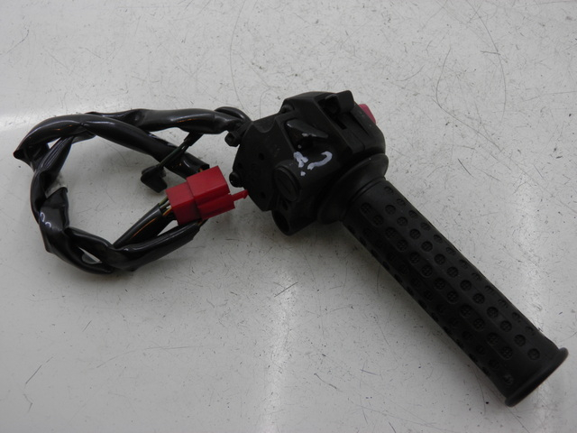 photo de COMMODO DROIT SYM GTS 125 (2005 - 2008)