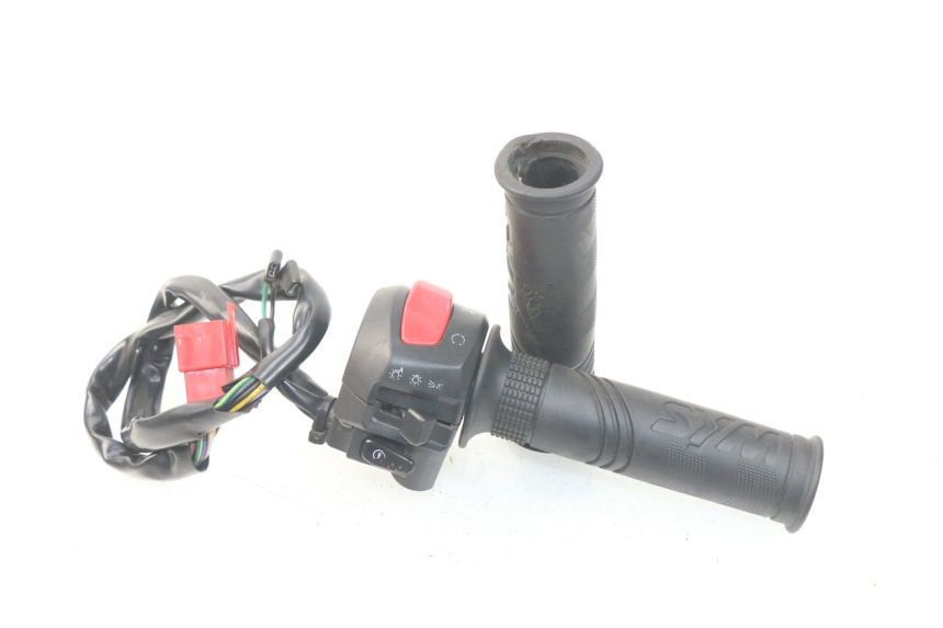 photo de COMMODO DROIT SYM JOYMAX 250 (2013 - 2017)