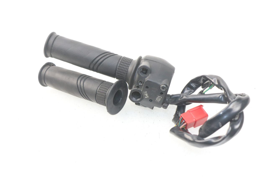 photo de COMMODO DROIT SYM JOYMAX 250 (2013 - 2017)