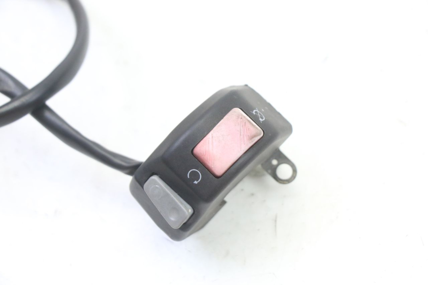 photo de COMMODO DROIT YAMAHA TDR DELTABOX 125 (1993 - 2003)