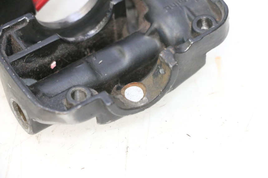 photo de COMMODO DROIT PEUGEOT TREKKER TKR 50 (2005 - 2014) - Gros plan technique