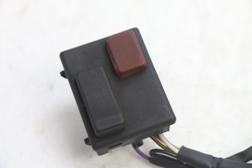 photo de COMMODO DROIT PIAGGIO VESPA PK FL 2T 50 (1990 - 1996) - Détail de la pièce