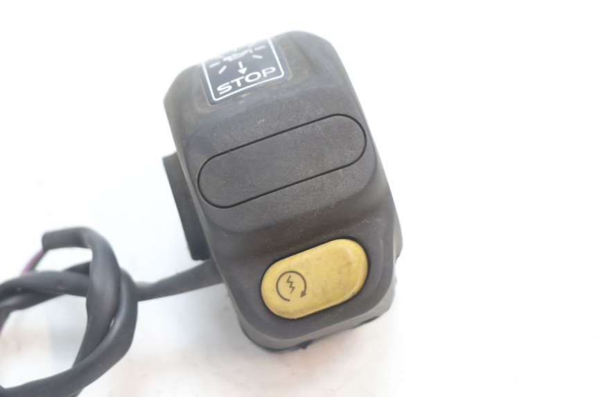 photo de COMMODO DROIT PEUGEOT VIVACITY 50 (2004 - 2009) - Détail de la pièce