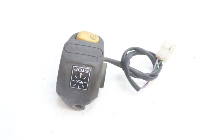 photo de COMMODO DROIT PEUGEOT VIVACITY 50 (2004 - 2009) - Zoom état d’usage