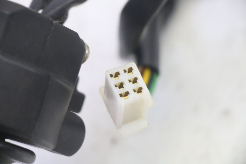 photo de COMMODO DROIT DAELIM VJ ROADWIN FI 125 (2008 - 2017) - Pièce contrôlée