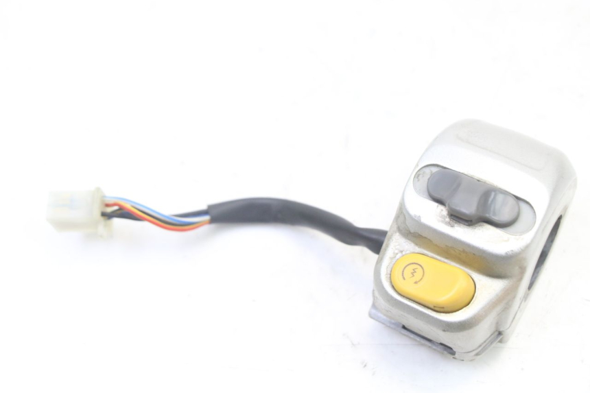 photo de COMMODO DROIT YAMAHA WHY 50 (1998 - 2000)
