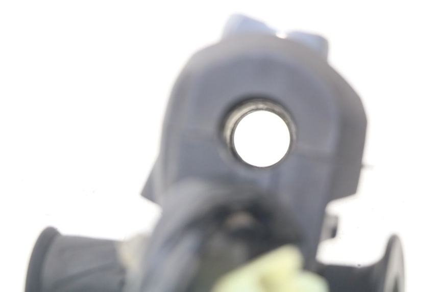 photo de COMMODO DROIT YAMAHA XMAX X-MAX ABS 125 (2014 - 2016) - Détail de la pièce