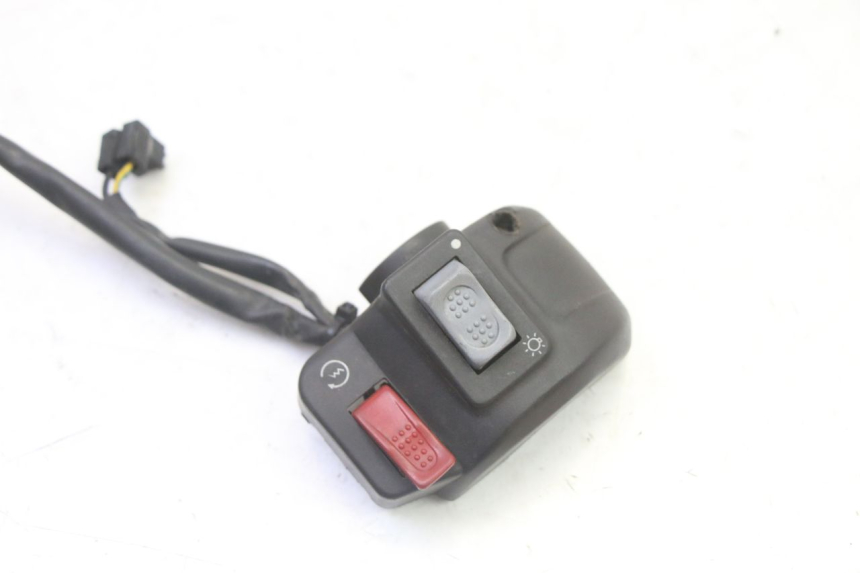 photo de COMMODO DROIT HONDA X8R 50 (1998 - 2003)