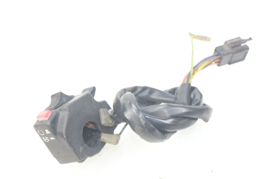 photo de COMMODO DROIT SUZUKI XF FREEWIND 650 (1997 - 2003) - Vue d’ensemble