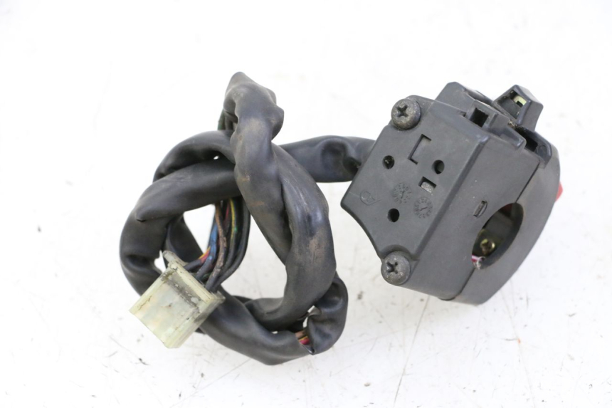 photo de COMMODO DROIT YAMAHA XJN DIVERSION 600 (2000 - 2003)