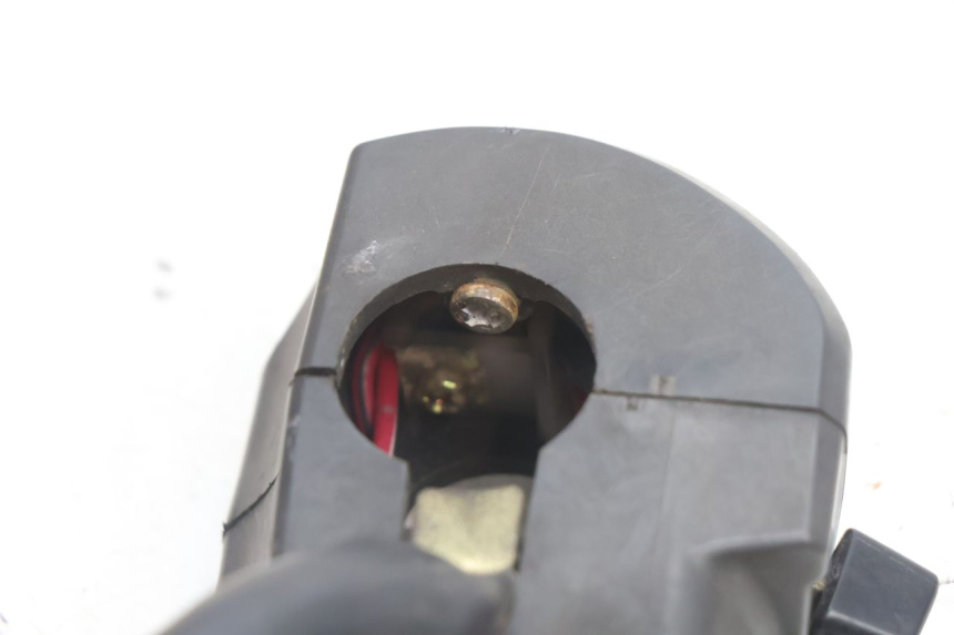 photo de COMMODO DROIT YAMAHA XJR 1300 (1998 - 2002) - Vue d’ensemble