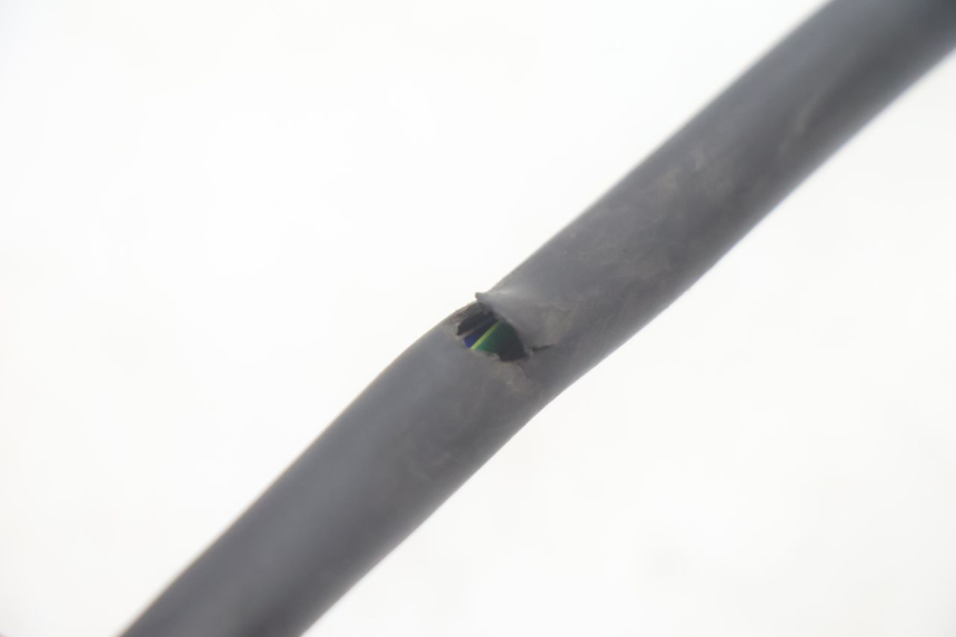 photo de COMMODO DROIT HONDA XLV VARADERO 125 (2007 - 2012) - Points de fixation