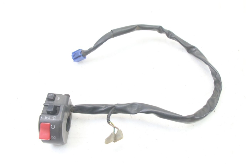 photo de COMMODO DROIT YAMAHA FZS FAZER 600 (2001 - 2003)