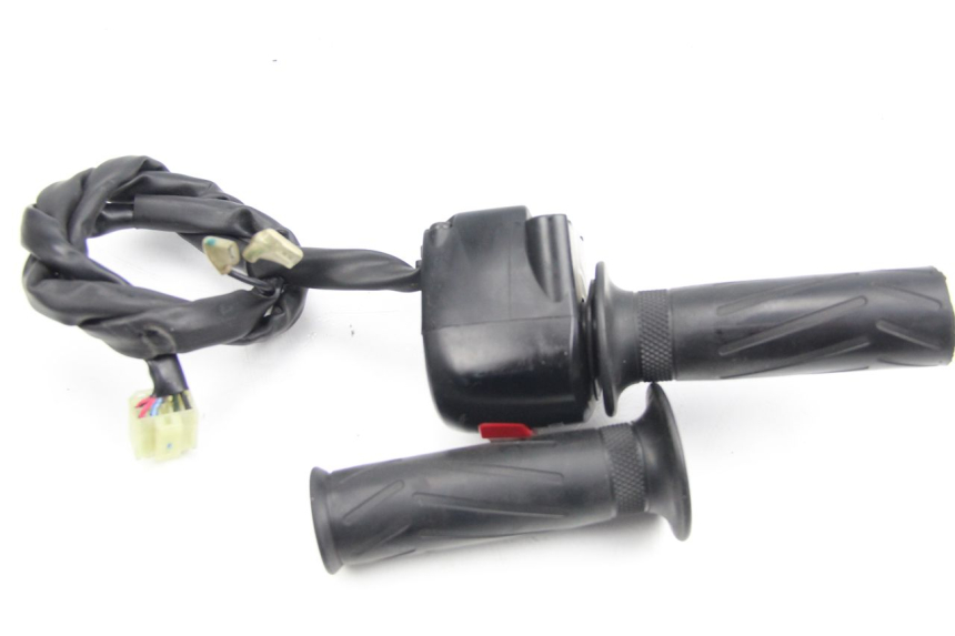 photo de COMMODO DROIT YAMAHA XP T-MAX TMAX 500 (2008 - 2012)