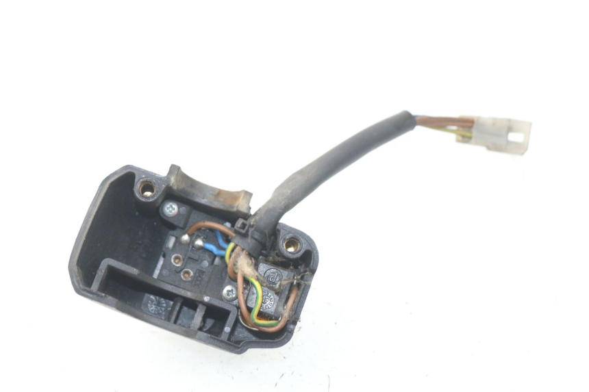 photo de COMMODO DROIT YAMAHA YP MAJESTY 125 (1998 - 2001)