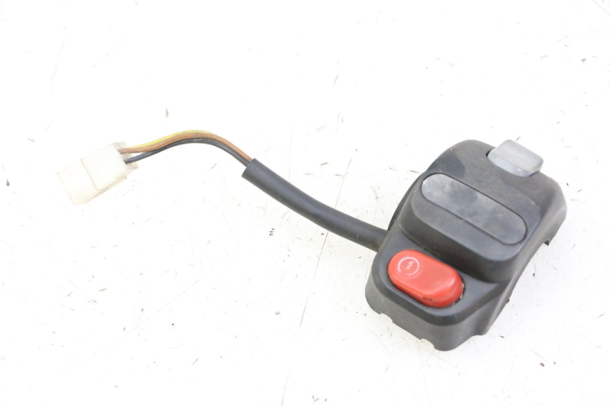 photo de COMMODO DROIT YAMAHA YP MAJESTY 125 (2002 - 2006)