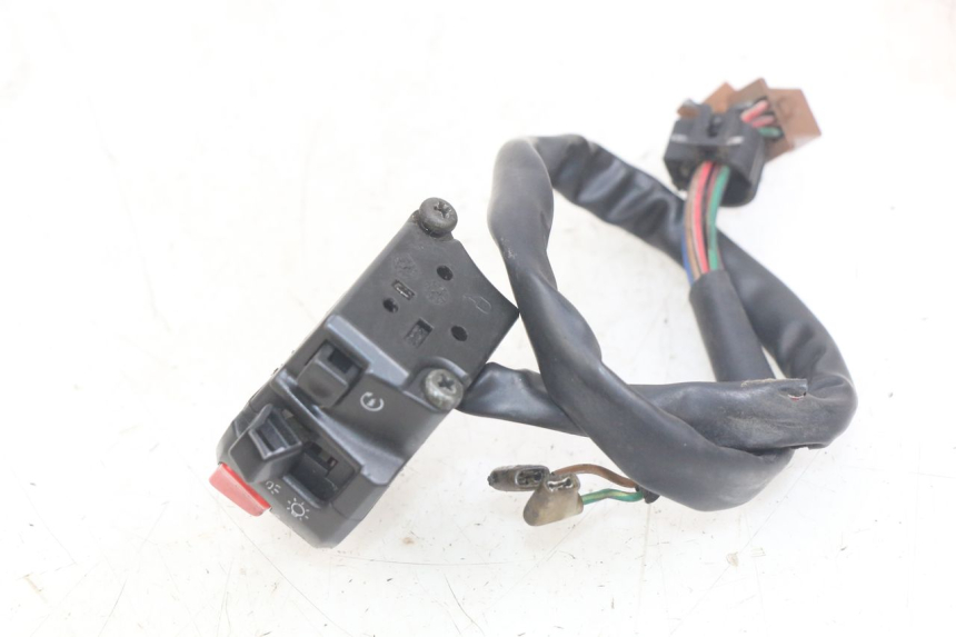 photo de COMMODO DROIT YAMAHA YZF R THUNDERCAT 600 (1996 - 2003)