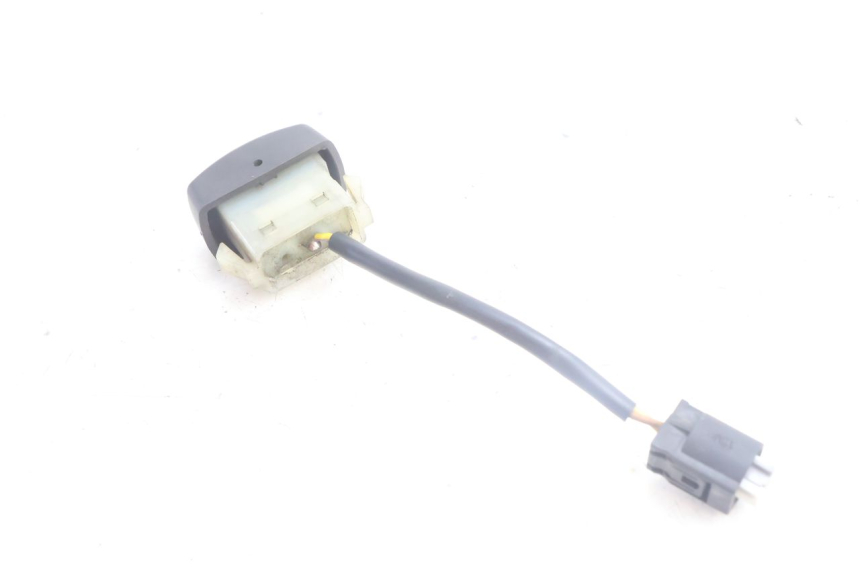 photo de COMMODO FEUX DETRESSE BMW C1 125 (2000 - 2003) - Autre angle de vue