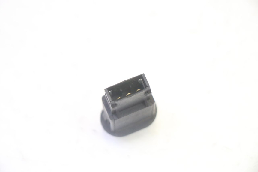 photo de COMMODO FEUX DETRESSE DAELIM HISTORY 125 (2001 - 2002)