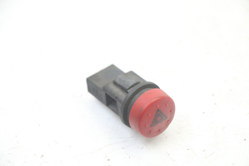 photo de COMMODO FEUX DETRESSE PIAGGIO MP3 500 (2011 - 2015)