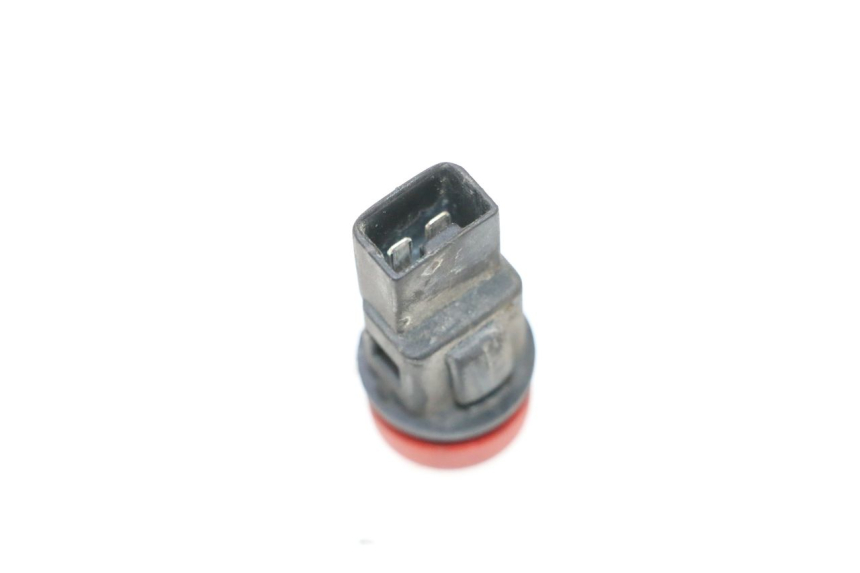 photo de COMMODO FEUX DETRESSE PIAGGIO MP3 RL 250 (2006 - 2010) - Détail de la pièce