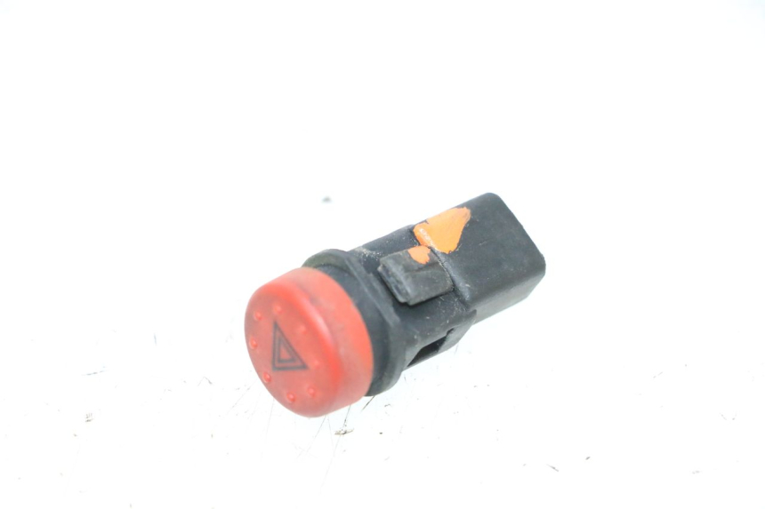 photo de COMMODO FEUX DETRESSE PIAGGIO MP3 RL 250 (2006 - 2010) - Zoom état d’usage