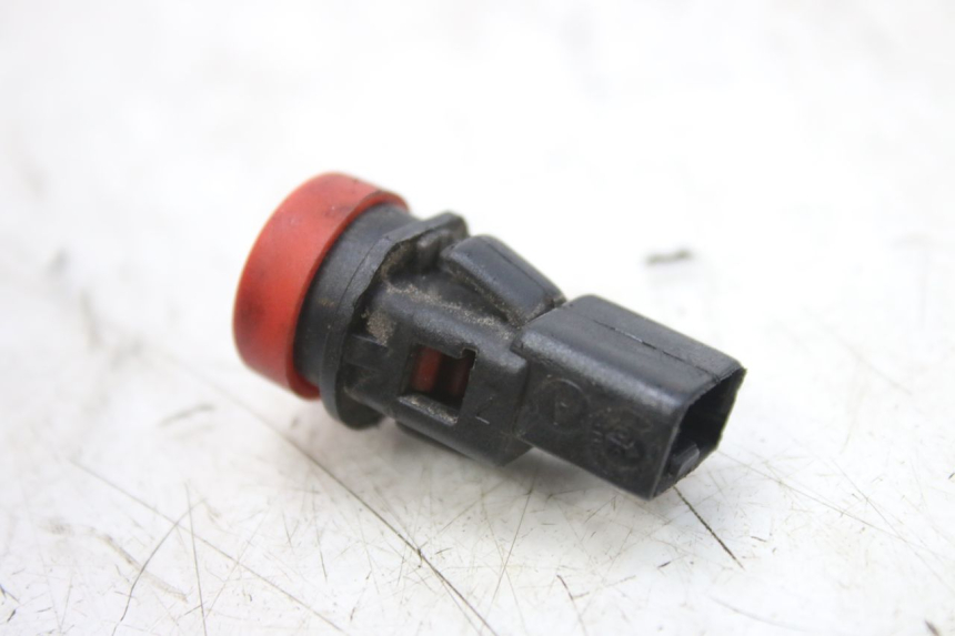 photo de COMMODO FEUX DETRESSE PIAGGIO MP3 RL 250 (2007 - 2010)