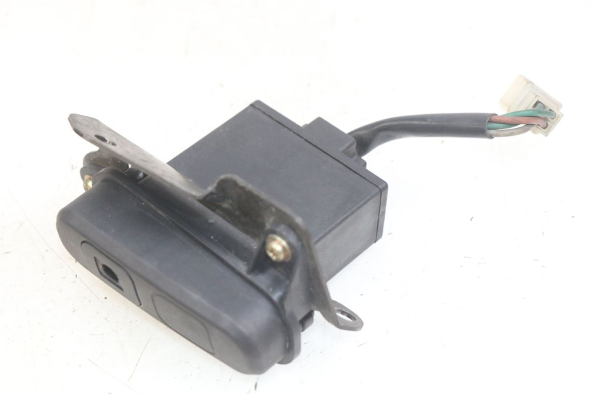 photo de COMMODO FEUX DETRESSE SYM GTS EFI 125 (2012 - 2016)