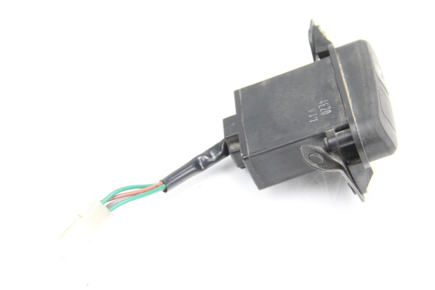 photo de COMMODO FEUX DETRESSE SYM GTS EFI ABS 125 (2012 - 2016)