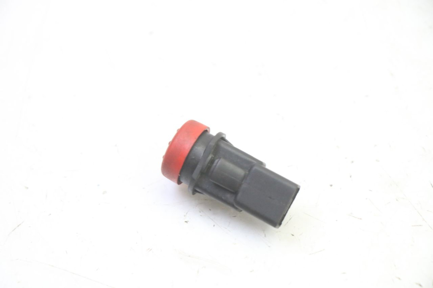 photo de COMMODO FEUX DETRESSE PIAGGIO X9 EVOLUTION 125 (2003 - 2007)
