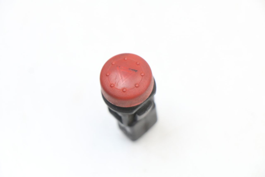 photo de COMMODO FEUX DETRESSE PIAGGIO X9 125 (2000 - 2003)