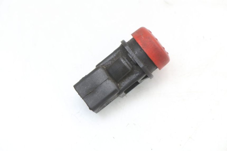 photo de COMMODO FEUX DETRESSE PIAGGIO X9 125 (2000 - 2003)