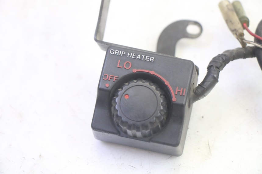 photo de COMMODO YAMAHA FJR ABS 1300 (2006 - 2012) - Détail de la pièce