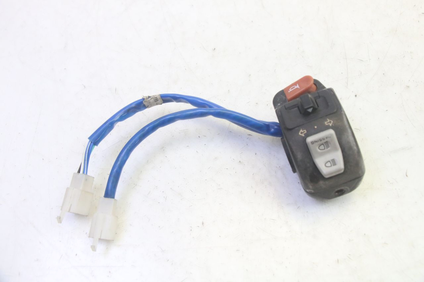 photo de COMMODO GAUCHE KYMCO AGILITY 16+ 4T 50 (2018 - 2023) - Autre angle de vue