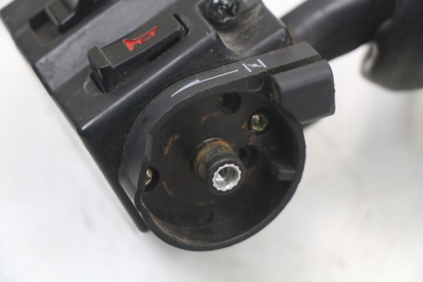 photo de COMMODO GAUCHE ARCHIVE CAFE RACER 4T 50 (2019 - 2024)