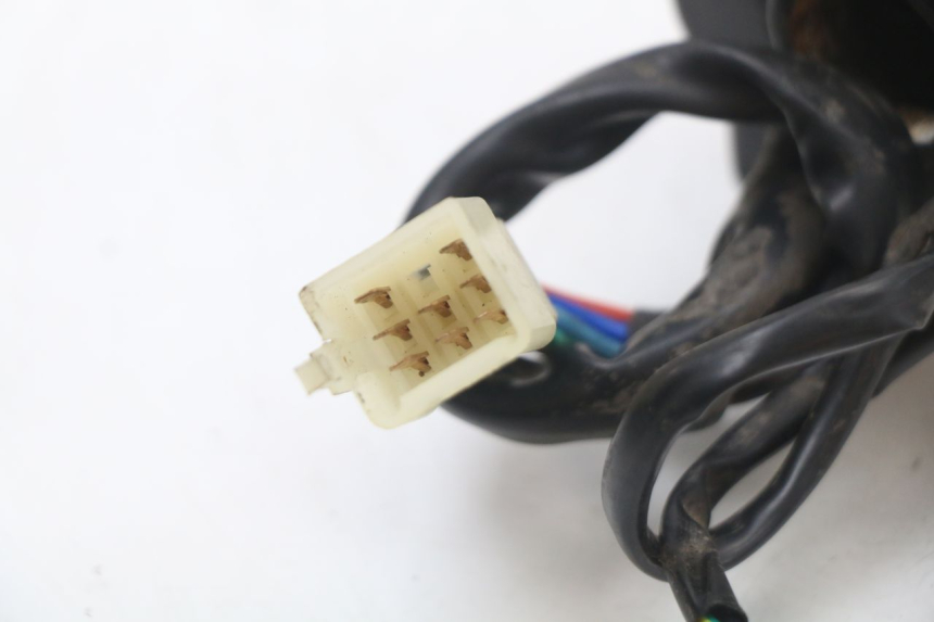 photo de Left handlebar switch BEELINE VELOCE 4T 50 (2011 - 2020)