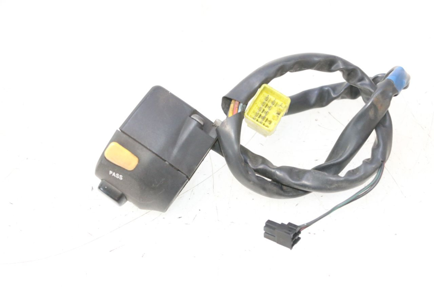 photo de COMMODO GAUCHE SUZUKI BURGMAN 125 (2007 - 2014) - Points de fixation