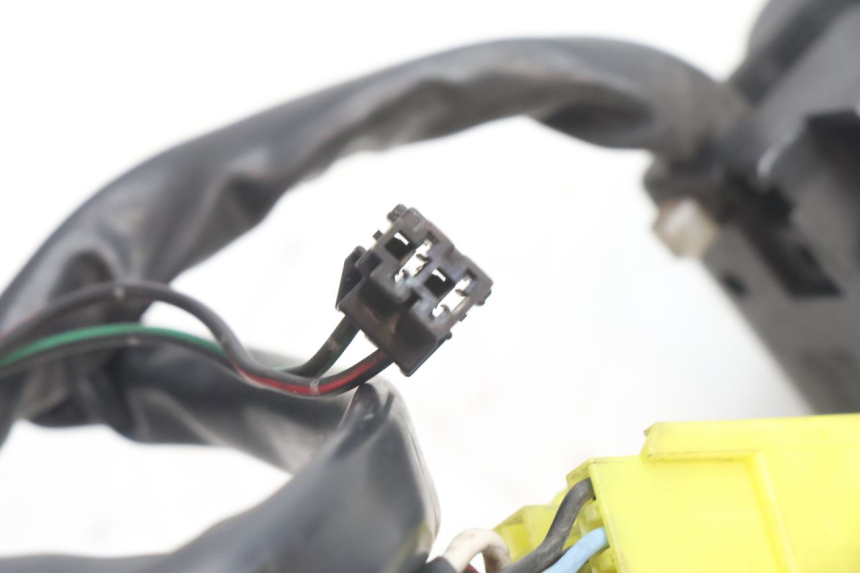 photo de COMMODO GAUCHE SUZUKI BURGMAN 125 (2007 - 2014) - Vue d’ensemble