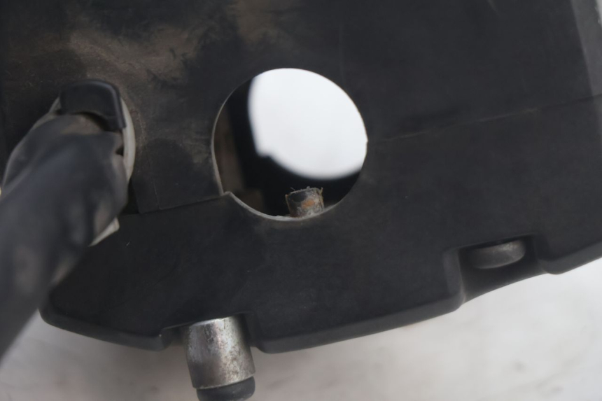 photo de COMMODO GAUCHE SUZUKI BURGMAN EXECUTIVE ABS 650 (2006 - 2012) - Vue d’ensemble