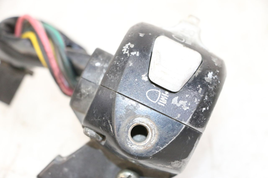 photo de COMMODO GAUCHE YAMAHA BW'S 100 (1999 - 2002)
