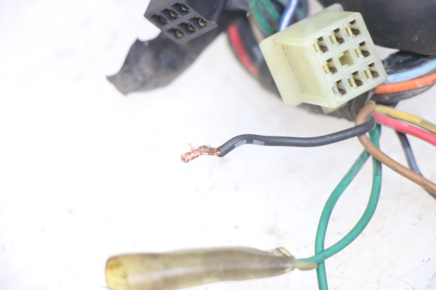 photo de COMMODO GAUCHE HONDA CA REBEL 125 (1995 - 2001) - Autre angle de vue