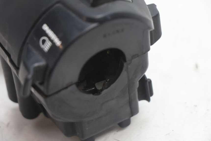 photo de COMMODO GAUCHE HONDA CB F HORNET 600 (2005 - 2006) - Vue d’ensemble