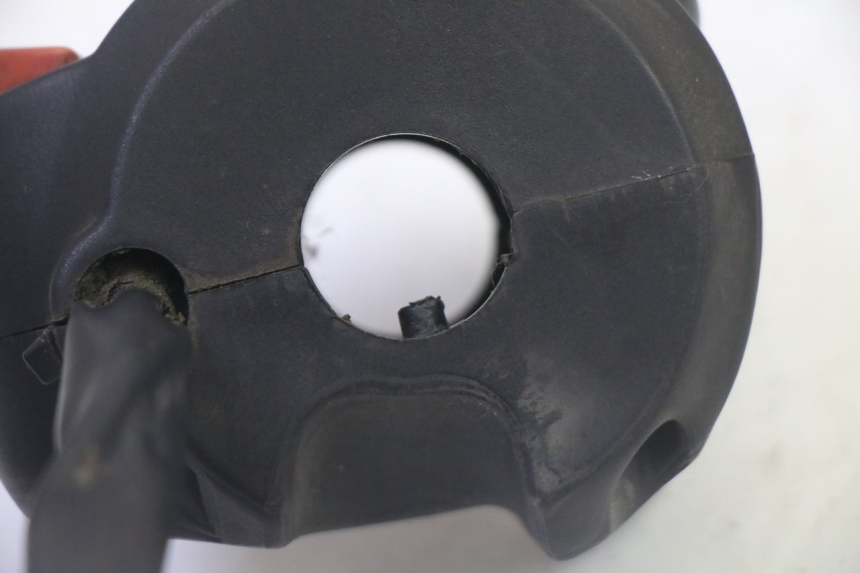 photo de COMMODO GAUCHE PEUGEOT CITYSTAR 50 (2013 - 2017)