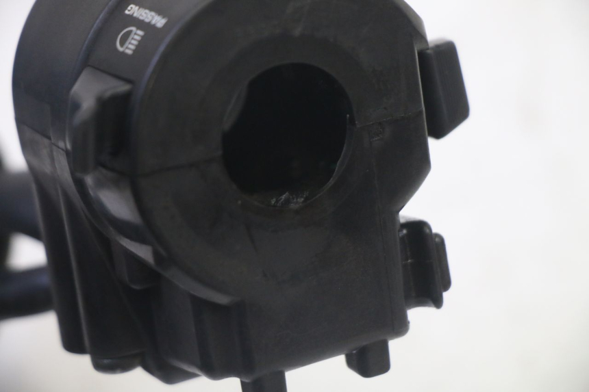 photo de COMMODO GAUCHE HONDA FES S-WING SWING ABS 125 (2007 - 2015)