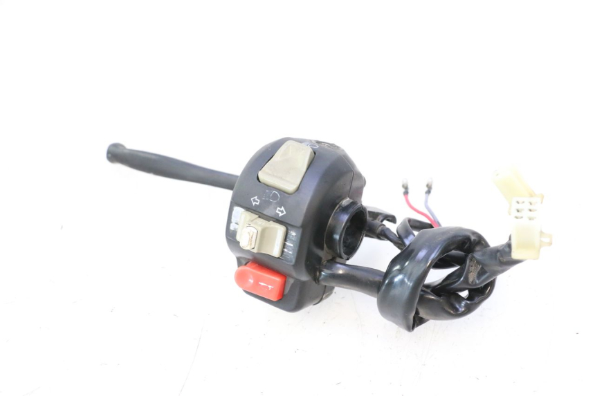 photo de COMMODO GAUCHE KEEWAY FOCUS 50 (2006 - 2009) - Vue principale